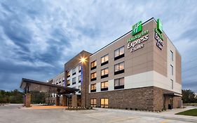 Holiday Inn Express East Peoria - Riverfront By Ihg